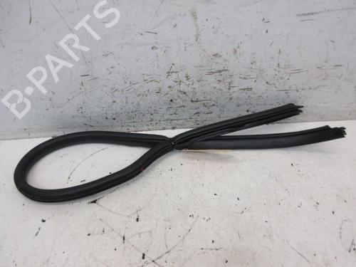 Used Rubber door seal KIA PICANTO II (TA) 1.0 (69 hp) 19297699