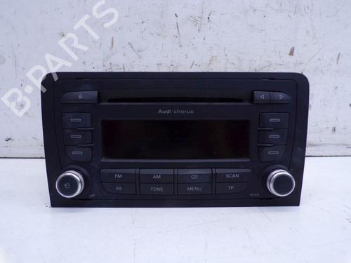 Used Radio AUDI A3 Sportback (8PA) 1.6 (102 hp) 29090313