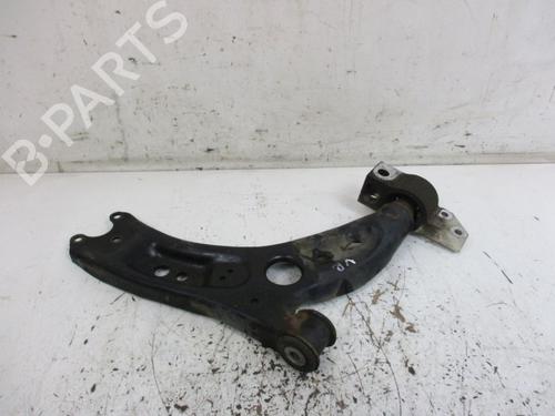 Used Right front suspension arm VW GOLF VI (5K1) 2.0 GTi (210 hp) 18798497