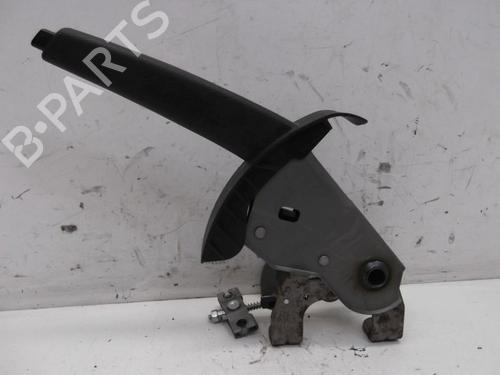 hand-brake-kia-ceed-hatchback-ed-2006-2007-2008-2009-2010-2011-2012-37120864 main image