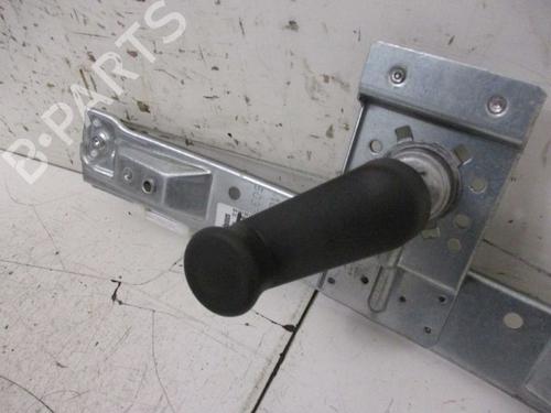 Indvendigt håndtag OPEL CORSA E (X15) 1.4 (08, 68) | BP18792761I7 