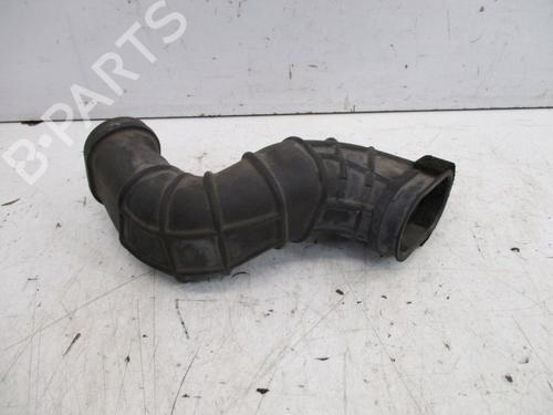 Used Air filter box FIAT SEDICI (189_) 2.0 D Multijet 4x4 (135 hp) 18808526