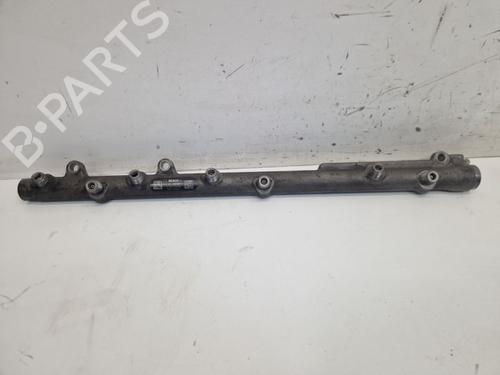 Used Injection rail BMW 5 Touring (E61) 525 d (197 hp) 24986980
