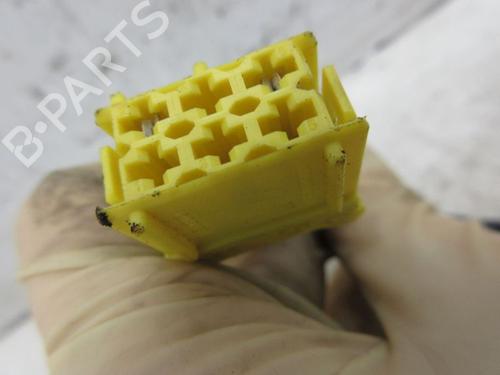 Seat buckle MERCEDES-BENZ S-CLASS (W220, V220) S 320 CDI (220.026, 220.126) | BP29089159I32 