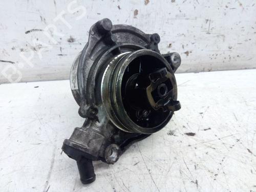Used Vacuum pump BMW 5 Touring (E61) 530 d (231 hp) 29104425