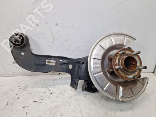 Venstre hjullejehus spindel FORD KUGA III (DFK) 2.5 Duratec PHEV (242 hp) 31702949