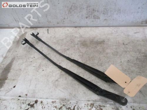 Used Front windshield wiper arm VW TOURAN (1T1, 1T2) 1.9 TDI (105 hp) 13761079