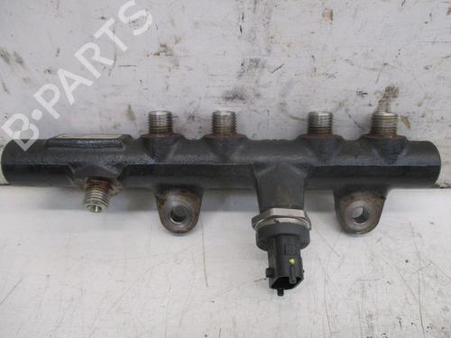 Used Injection rail RENAULT KANGOO / GRAND KANGOO II (KW0/1_) 1.5 dCi 90 (KW05, KW08, KW0G, KW11) (90 hp) 25013599