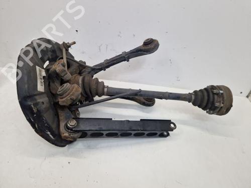 Fusee links achter BMW 3 Touring (E91) 318 d (143 hp) 32101177