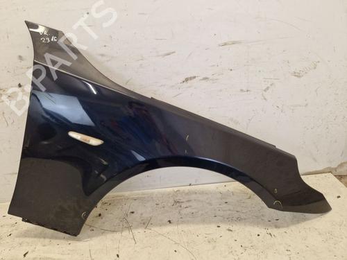 Used Right front fenders BMW 5 Touring (E61) 530 d (231 hp) 26009507