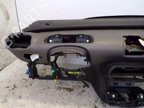 Støtte CITROËN C4 CACTUS 1.2 VTi 82 | BP38028054C155 - Image 2