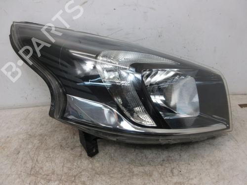 Used Right headlight OPEL VIVARO B Van (X82) 1.6 CDTI (05) (120 hp) 29095753