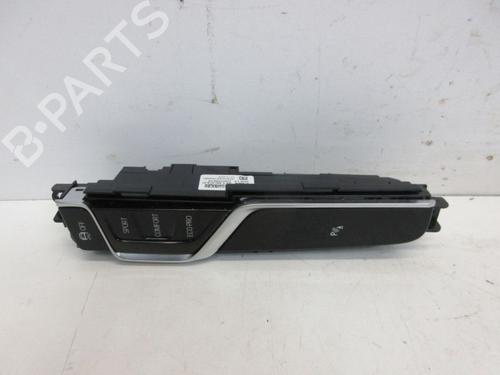 Switch BMW 5 (G30, F90) 520 i | BP22387148I30 
