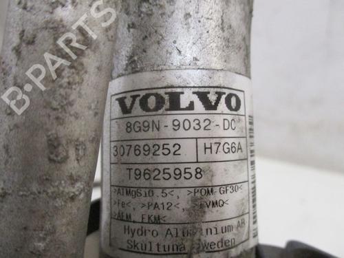 Pipe VOLVO XC60 I SUV (156) T6 AWD | BP29089851M125