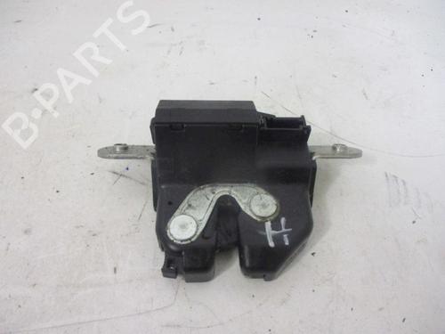 Used Tailgate lock OPEL CORSA D (S07) 1.2 (L08, L68) (80 hp) 18799866