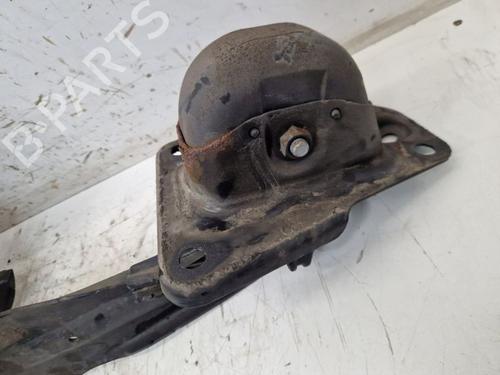 Left rear steering knuckle SKODA SUPERB II (3T4) 2.0 TDI | BP29106268M27 