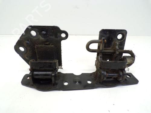 Used Hinge/Door check strap Hinge/Door check strap 37117963 37117963