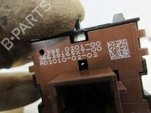 Switch PEUGEOT 5008 (0U_, 0E_) 2.0 HDi | BP19299657I30 