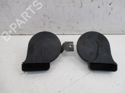 Klaxon VOLVO V70 II (285) 2.4 (170 hp) 31811976