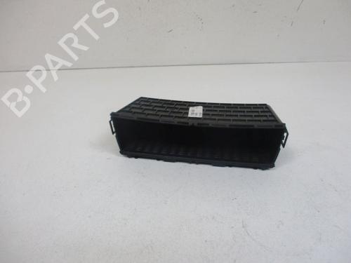 Used Glove box Glove box BMW 5 Touring (E61) 525 d (177 hp) 18799693 18799693