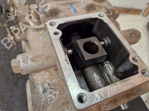 Gearbox SUZUKI GRAND VITARA II (JT, TE, TD) 1.9 DDiS All-wheel Drive (JT419, TD44, JB419WD, JB419XD,... | BP28080614M3 