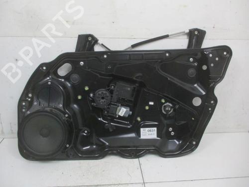 right-front-window-motor-vw-passat-b7-362-2010-2011-2012-2013-2014-2015-2016-37108148 main image