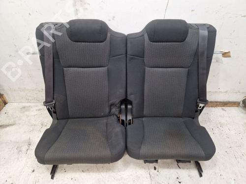 Used Rear seat JEEP COMMANDER (XK, XH) 3.7 V6 4x4 (214 hp) 31588545