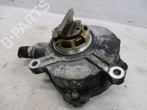 Used Vacuum pump BMW X5 (E70) xDrive 48 i (355 hp) 18802100