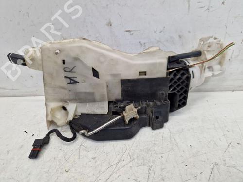 front-right-lock-mercedes-benz-s-class-w220-v220-1998-1999-2000-2001-2002-2003-2004-2005-33907514 main image