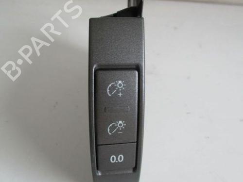 Used Switch VW PHAETON (3D1, 3D2, 3D3, 3D4, 3D6, 3D7, 3D8, 3D9) 3.0 V6 TDI 4motion (224 hp) 13759266