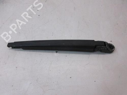 Used Front windshield wiper arm OPEL ZAFIRA TOURER C (P12) 1.6 CNG (75) (150 hp) 29104025