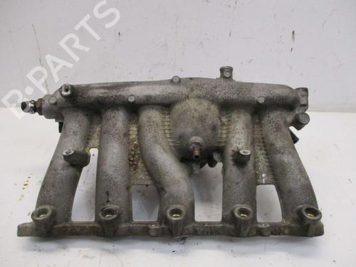 Used Intake manifold Intake manifold 37117536 37117536