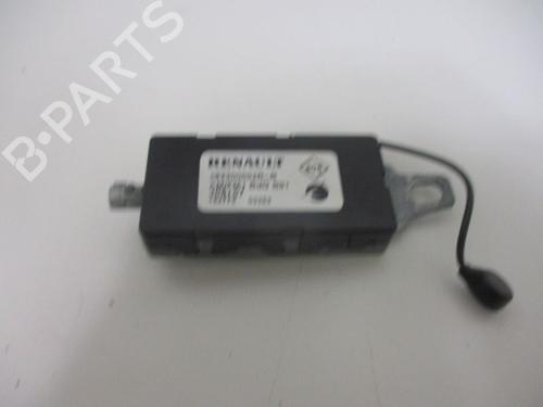 Used Electronic module Electronic module RENAULT LAGUNA III (BT0/1) 2.0 16V (BT05, BT0F, BT0W) (140 hp) 18796820 18796820