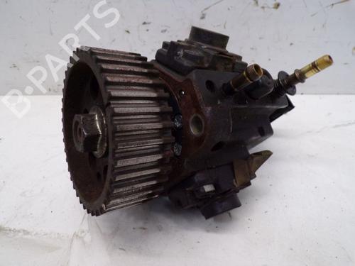 Used Injection pump FIAT BRAVO II (198_) 1.6 D Multijet (198AXH1B) (105 hp) 28371000