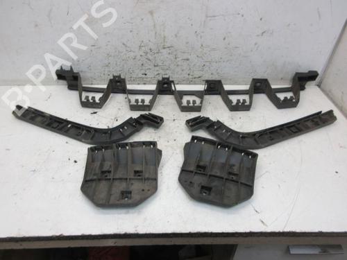 Suporte do pára-choques trás Suporte do pára-choques trás 37128012 37128012
