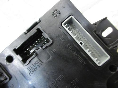 Electronic module OPEL VIVARO B Van (X82) 1.6 CDTI (05) | BP38028015M83 - Image 6