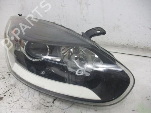 right-headlight-renault-megane-iii-hatchback-bz01_-b3_-2008-37113747 main image