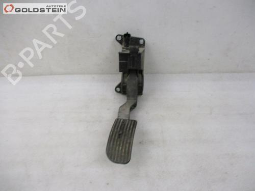 Pedale Pedale MERCEDES-BENZ VITO / MIXTO Van (W639) 109 CDI (639.601, 639.603, 639.605) (88 hp) 37102826 37102826