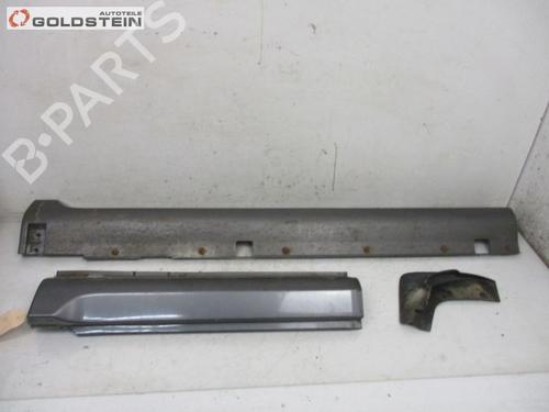 Used Door moulding trim KIA SORENTO I (JC) 2.5 CRDi 4WD (140 hp) 18755978