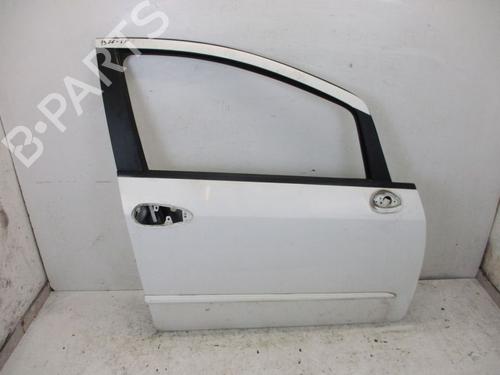 Used Right front door FIAT GRANDE PUNTO (199_) 1.4 (199AXB11, 199AXB1A, 199BXB1A, 199AXL1A) (77 hp) 28307633