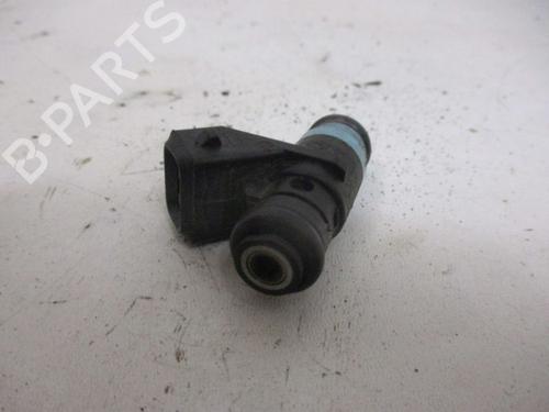 Used Injector DACIA DUSTER (HS_) 1.6 16V (105 hp) 18798391