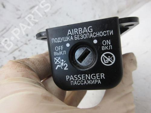 Switch MITSUBISHI LANCER VIII Sportback (CX_A) 1.6 MIVEC | BP29093611I30 