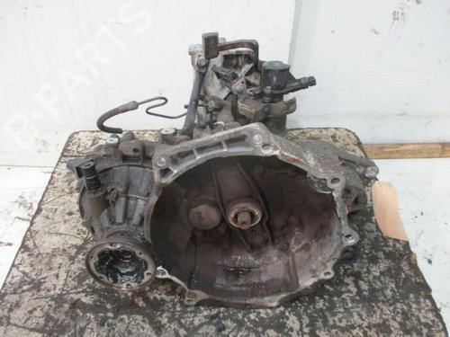 Used Gearbox VW NEW BEETLE (9C1, 1C1) 2.0 (115 hp) 19291617