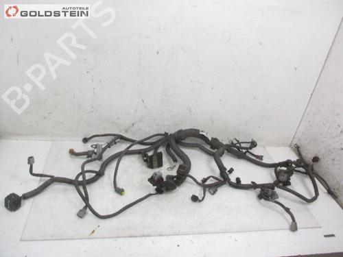 Used Wiring harness Wiring harness 37105049 37105049