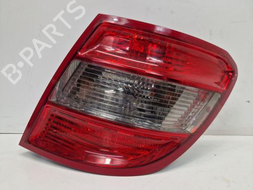 Used Right taillight Right taillight 39062883 39062883