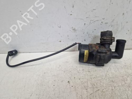 Used Auxiliary water pump VW TOURAN (1T1, 1T2) 2.0 TDI (170 hp) 29100687
