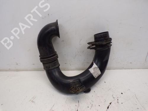Used Air filter box PEUGEOT 5008 (0U_, 0E_) 2.0 HDi 136 / BlueHDi 136 (136 hp) 25013737