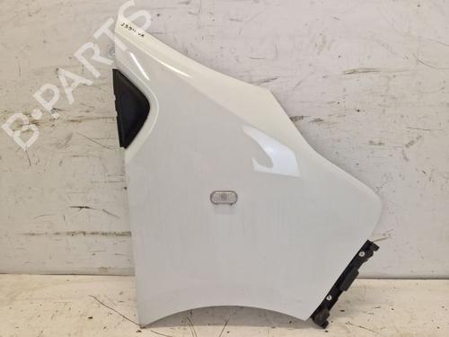 Used Right front fenders RENAULT TRAFIC III Van (FG_) 1.6 dCi 95 (FGMJ, FGMR) (95 hp) 31811978