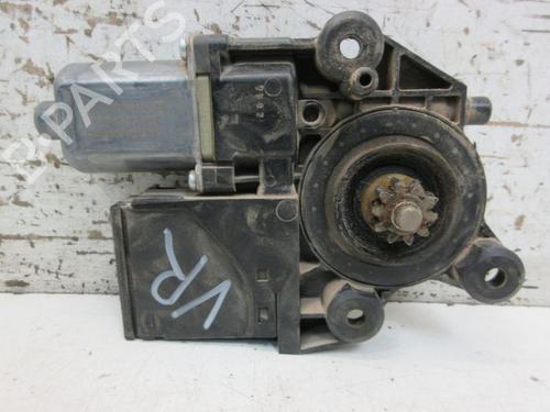 Right front window motor RENAULT MEGANE III Hatchback (BZ0/1_, B3_) 1.5 dCi | BP37127582E20 - Image 3