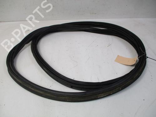 Used Rubber door seal KIA SOUL I (AM) 1.6 GDI (140 hp) 18803597